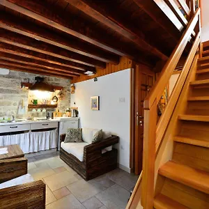 https://apartments-salvezani.splithotels.org