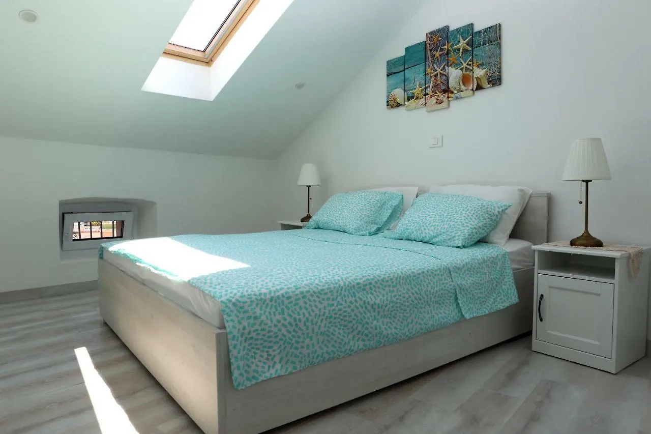 Sweet Suite With Free Private Parking Pula